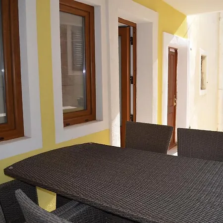 Zeljko Apartment