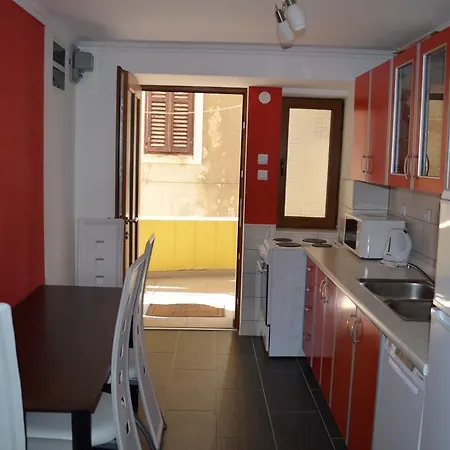 Zeljko Apartment
